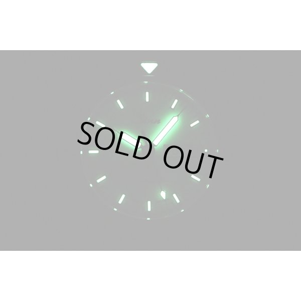 ジン　１０４　ＳＴ．ＳＡ　白文字盤　ライト暗闇