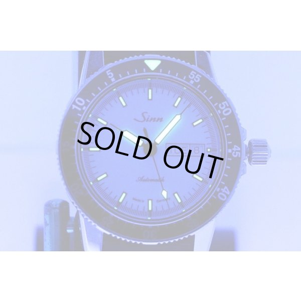 ジン　１０４　ＳＴ．ＳＡ　白文字盤　ライト