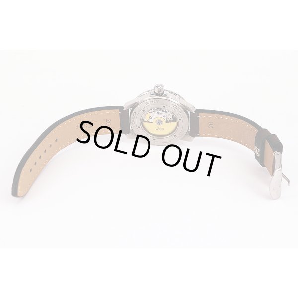 ジン　１０４　ＳＴ．ＳＡ　白文字盤　革ベルト