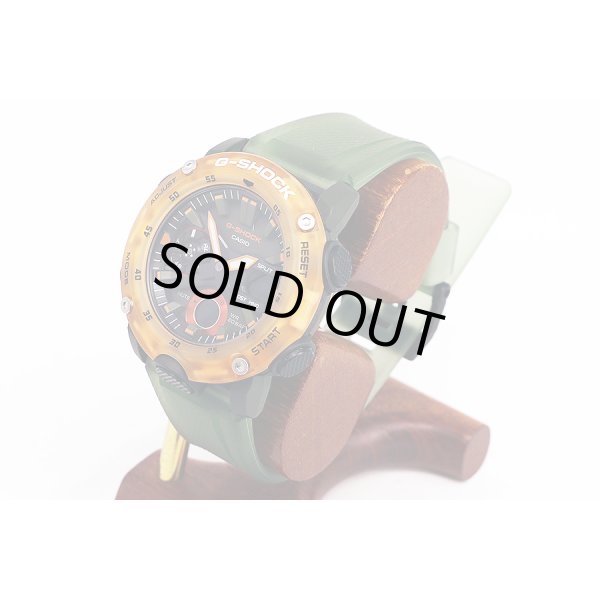 カシオ　Ｇショック　ＧＡ－２０００ＨＣ　ヒドゥンコースト　デジアナ文字盤　サイド