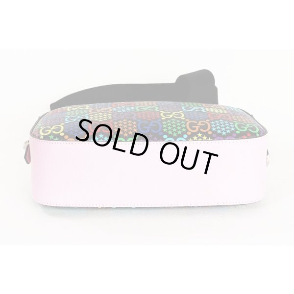 ショルダーバック 574886 527620 ブラック／ピンク／マルチ　底