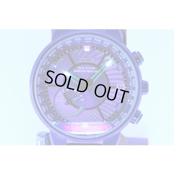 シチズン　サテライトウェーブＧＰＳ　ＣＣ３０３５－５０Ｅ　黒文字盤　ライト