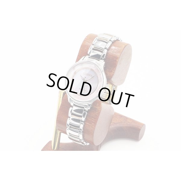 シチズン　エル　ＥＭ０４７６－８４Ｙ ピンクシェル文字盤　サイド