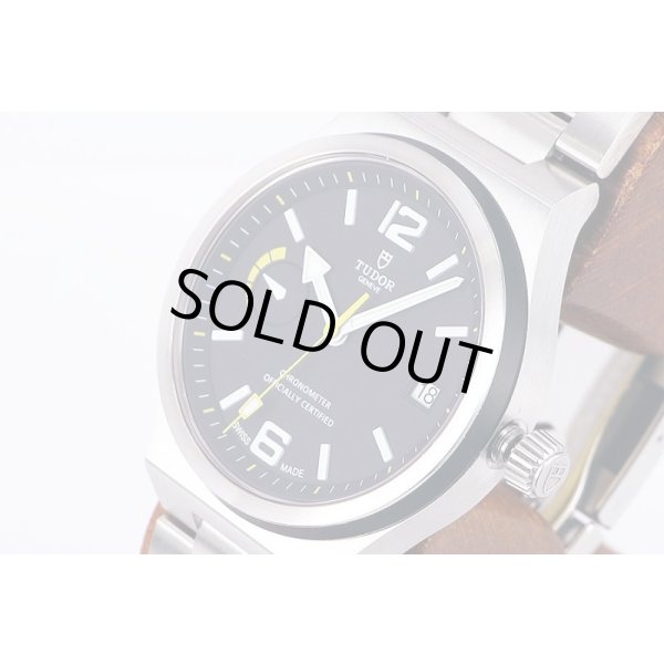 チューダー　ノースフラッグ　９１２１０Ｎ　黒文字盤　サイド拡大