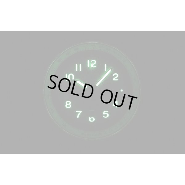 ブライトリング　モンブリラン１９０３　Ａ３５３３０　銀文字盤　ライト暗闇