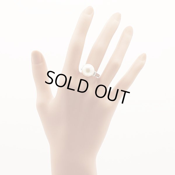 ミキモト　PT950 パールダイアイリリング 12.50mm 0.44ct 9.50g　装着イメージ