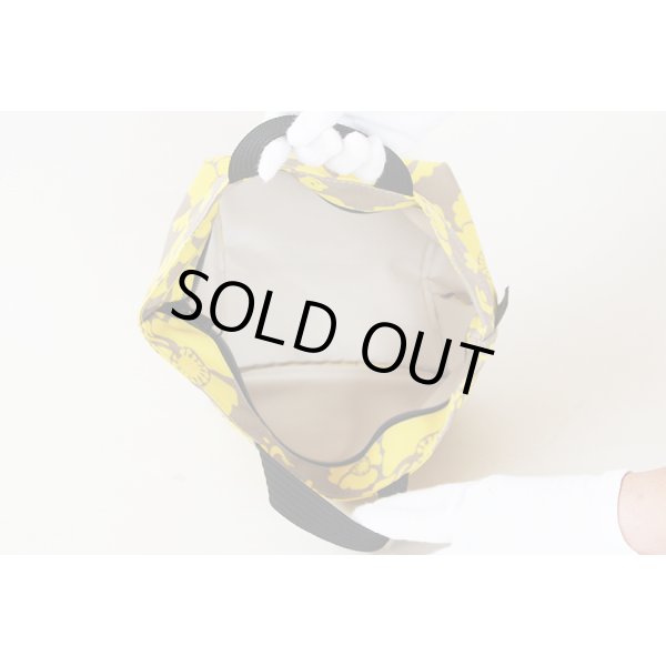 エルベシャプリエ　ナイロン舟型トートS 901F アラベスク マスティック ゴールド　中身