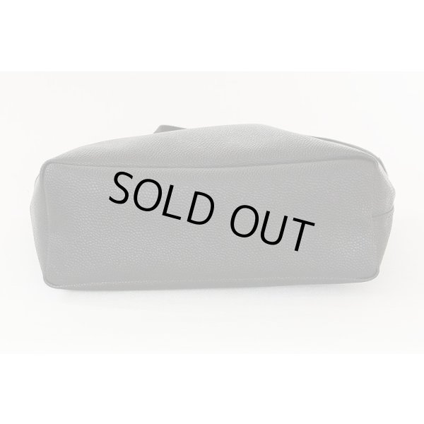 エルベシャプリエ　コーテッドキャンバススクエアトート B5サイズ(M) 704GP ノワール／ノワール　底