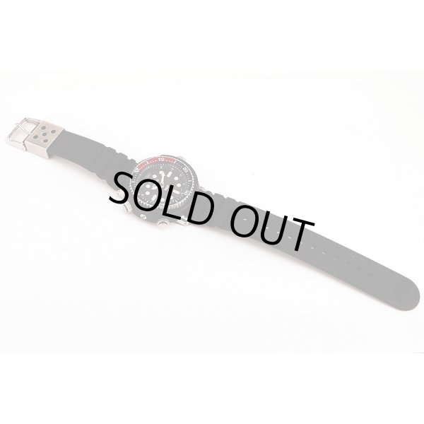 セイコー　プロスペック　ＳＢＥＱ００３　黒文字盤　ソーラー　ＰＡＤＩ限定　ラバーベルト状態　表面