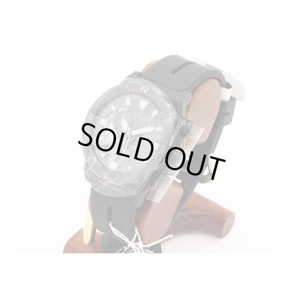 カシオ　プロトレック　ＰＲＷ－６８００Ｙ　５６７３　デジアナ文字盤　サイド