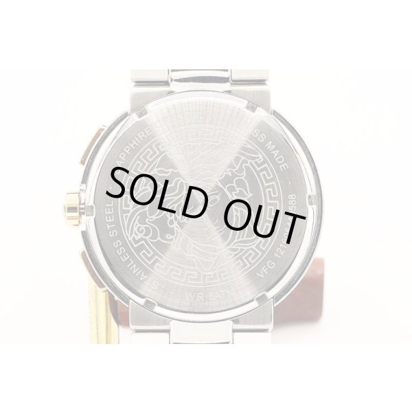 ヴェルサーチ　ミスティックスポーツクロノ　ＶＦＧ１３００１５　白文字盤　裏面拡大