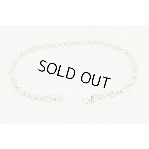 K18WG ダイアイリブレスレット 1.50ct 8.40g　留め具外したイメージ