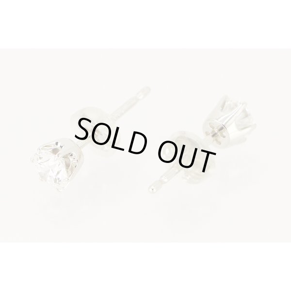 PT900 ダイアイリピアス 0.338ct 0.330ct 1.20g　留め具