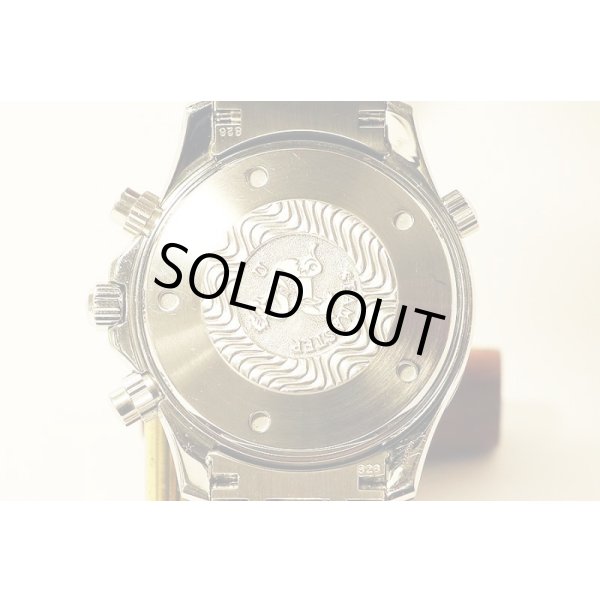 オメガ　シーマスター　クロノグラフ　２５９８．８０　紺文字盤　裏面拡大