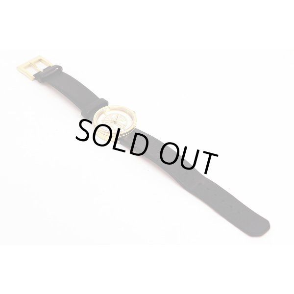 トリーバーチ　ＴＲＢ４００８　白文字盤　革ベルト状態　表面