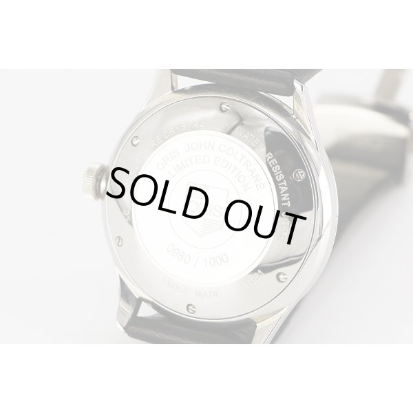 オリス　クラシック　７３３．７６８１　紺文字盤　ジョン・コルトレーン限定　裏面拡大