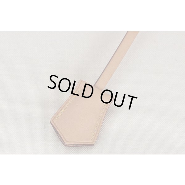 ルイ・ヴィト ン　モンテーニュMM M41056　キーケースのヌメ革裏面小傷