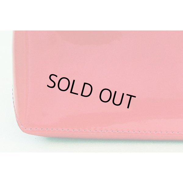 ルイ・ヴィト ン　ウィルシャー・ブルーバード M93643 ローズ・ポップ　底拡大