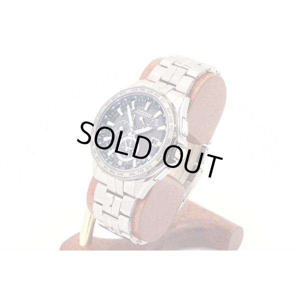 シチズン　アテッサ　ＡＴ９０９６－５７Ｅ　黒文字盤　サイド