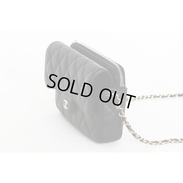 シャネル　フラップフォンケース AP2096 ブラック／ゴールド金具　サイド