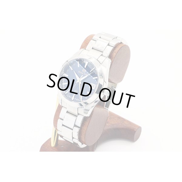 グランドセイコー　ＳＢＧＮ００９　ＧＭＴ　９Ｆ８６－０ＡＤ０ ９Ｆムーブ５０周年限定　紺文字盤　サイド