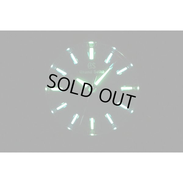 グランドセイコー　ＳＢＧＸ３４３　９Ｆ６１－０ＡＮ０ 黒文字盤　ライト暗闇