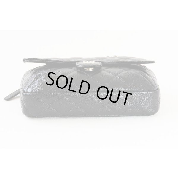 シャネル　エコバック マトラッセ チェーンショルダー ブラック／レッド／GP金具　底