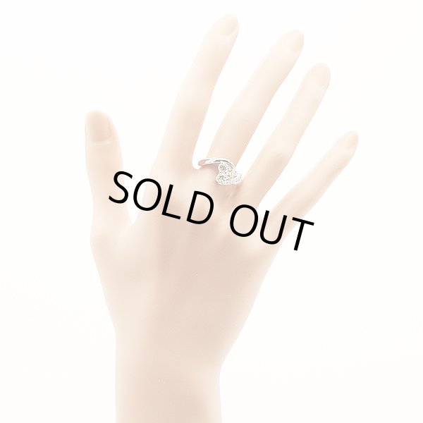 翁淳 jun okina　PT900 ダイアイリリング 1.00ct 7.80g　装着イメージ