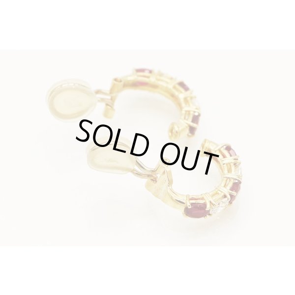クイーン　750YG ルビーダイアイリイヤリング 1.02ct 0.94ct 1.03ct 0.94ct 5.60g　留め具外したイメージ