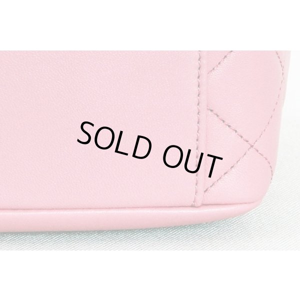 シャネル　マトラッセ 2WAY バニティバック　AS1512 ピンク／GP金具　底拡大