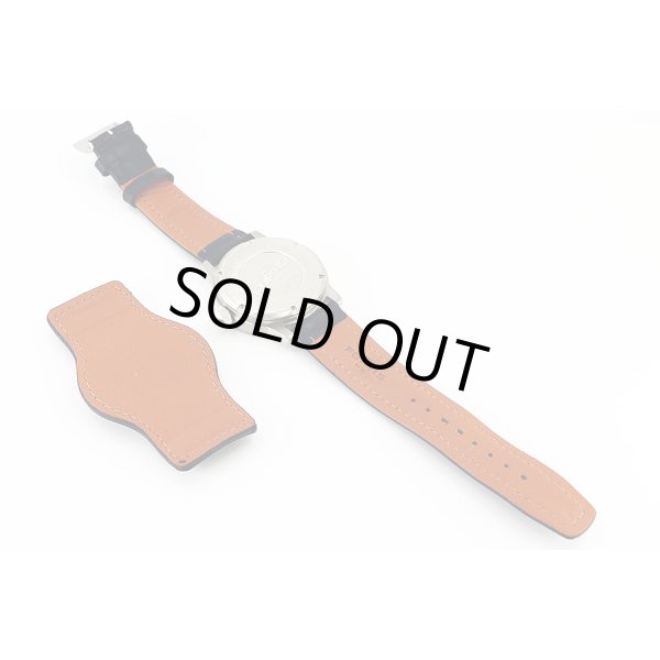 フォルティス　フリーガーコクピット　６４５．１０　黒／橙文字盤　革ベルト状態　裏面