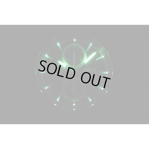 オリス　ウィリアムズ　Ｆ１クロノグラフ　６７３．７５６３　黒文字盤　ライト暗闇