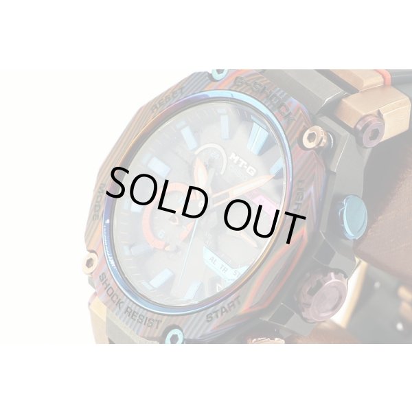 カシオ　Ｇショック　ＭＴＧ－Ｂ２０００ＸＭＧ　レインボーマウンテン ５６３６　サイド拡大