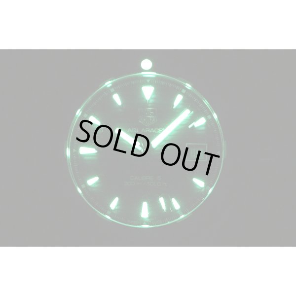 タグホイヤー　アクアレーサー　キャリバー５　ＷＡＹ２１１２　紺文字盤　ライト暗闇