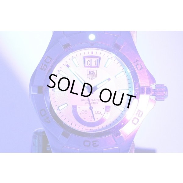 タグホイヤー　アクアレーサー　グランデイト　ＷＡＦ１０１１　銀文字盤　ライト