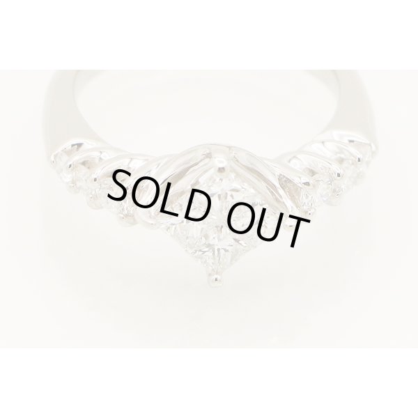 PT900 ダイアイリリング 1.00ct 6.80g　拡大