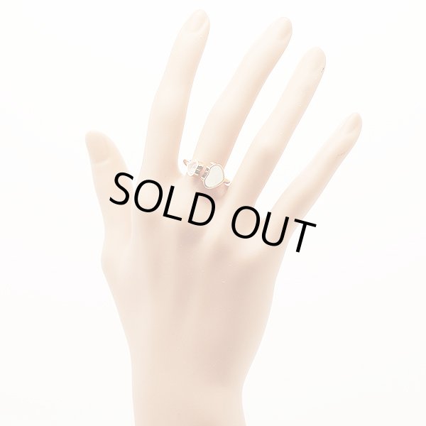 ショパール 750PG ハッピーハートリング 4.20g　装着イメージ