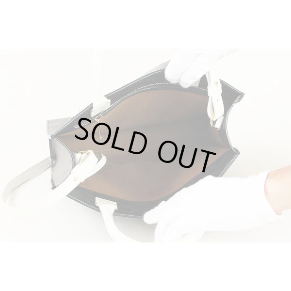 セリーヌ スモール バーティカルカバ 191542CIM．01BC タン／ホワイト　中身