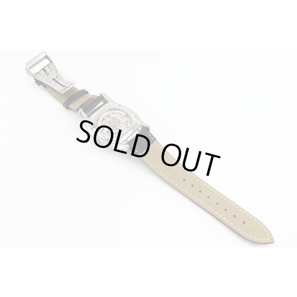 モーリス・ラクロア　トノー　ジュールレトロ　グランデイト　ＭＰ６１９９　銀文字盤　革ベルト状態　裏面