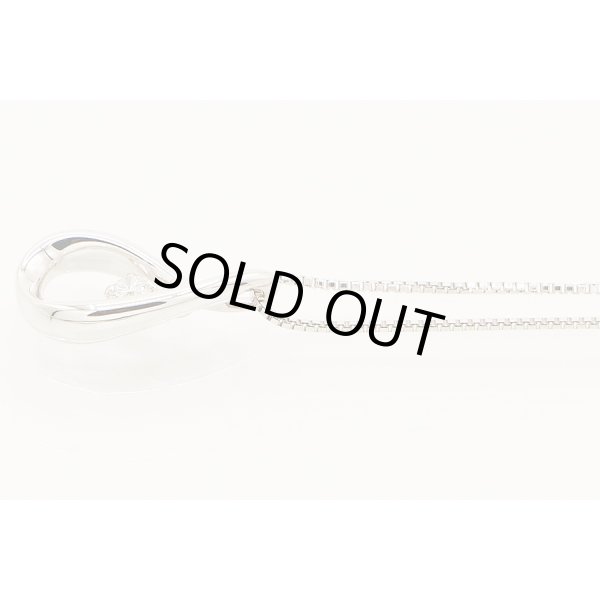 ４℃　K18WG ダイアイリペンダントネックレス 2.60g　拡大