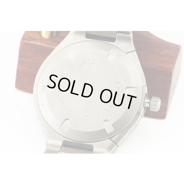 ポルシェデザインｂｙＩＷＣ　ＩＷ３７４５０１　クロノグラフ　ムーンフェイス　青文字盤　裏面拡大