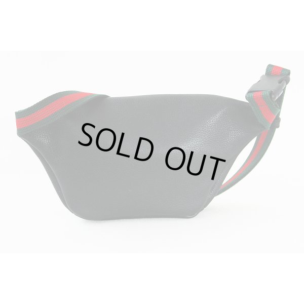 グッチ　プリントスモール ベルトバック 527792 486628 ブラック　裏面