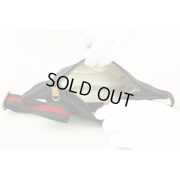 グッチ　プリントスモール ベルトバック 527792 486628 ブラック　中身