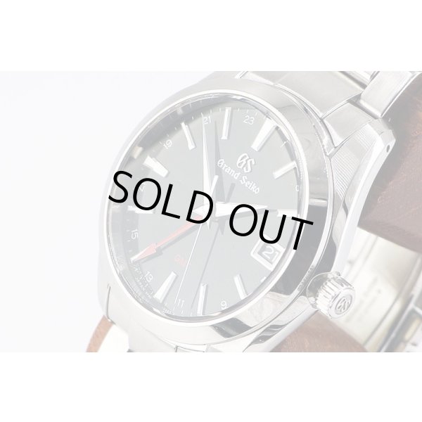 グランドセイコー　ＳＢＧＮ０１３　ＧＭＴ　９Ｆ８６－０ＡＦ０　黒文字盤　サイド拡大