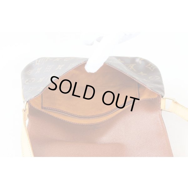 ルイ・ヴィト ン　ミュゼットタンゴ ロング M51388　中身