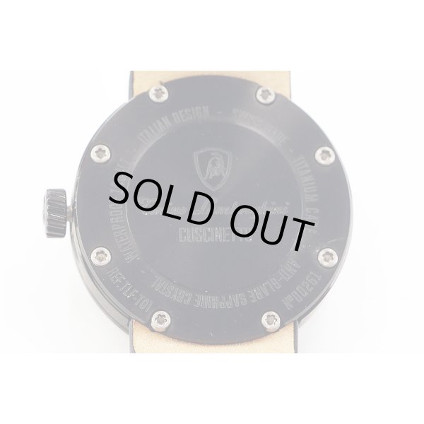 ランボルギーニ　クッシネット　ＴＬＦ－Ｔ０１３　黒文字盤　裏面拡大