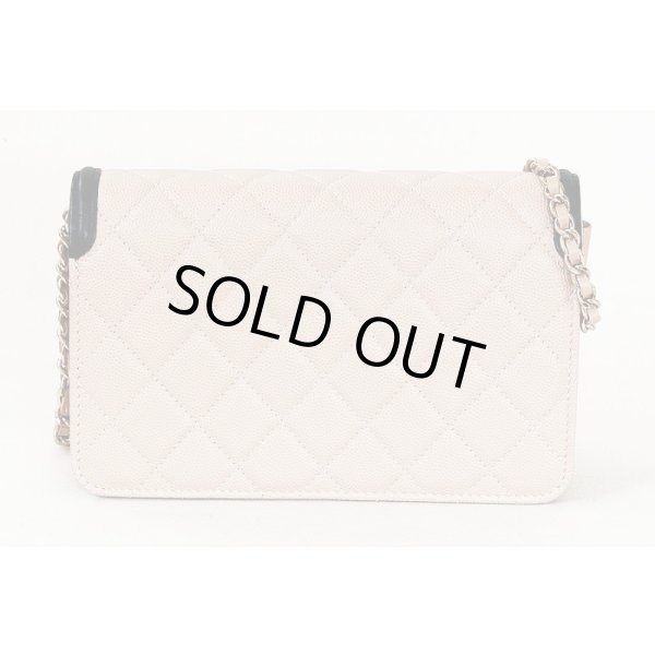 シャネル　CCフィリグリー チェーンウォレット ベージュ／ブラック　裏面