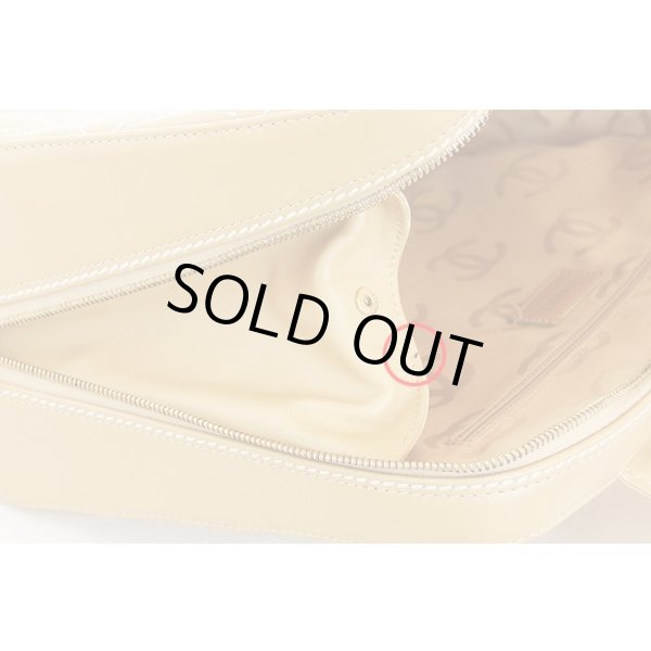 シャネル　ワイルドステッチ ハンドバック ベージュ　内側　ボールペンのようなシミ