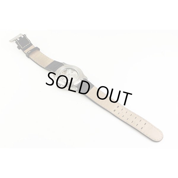 ハミルトン　カーキ　エアレース　Ｈ７６２３５０　黒文字盤　オレンジインデックス　革ベルト状態　裏面