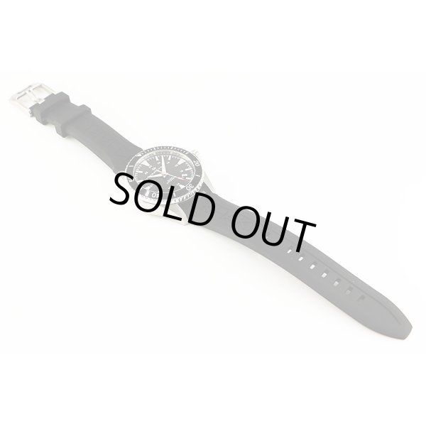 ハミルトン　カーキ　ネイビースキューバ　Ｈ８２３３５０　黒文字盤　ラバーベルト状態　表面